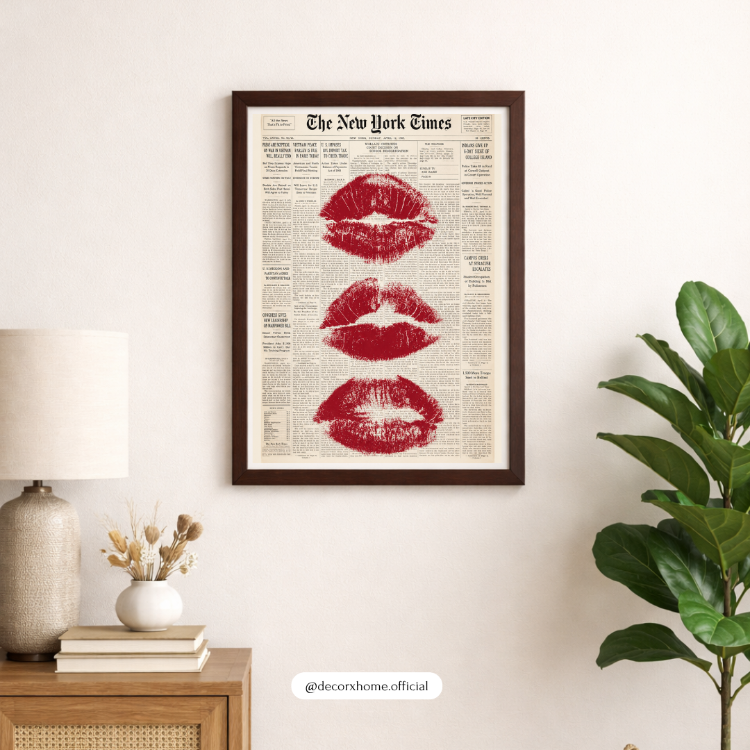 Newspaper Lips Pop Art Wall Art – Bold Red Lips Vintage Poster